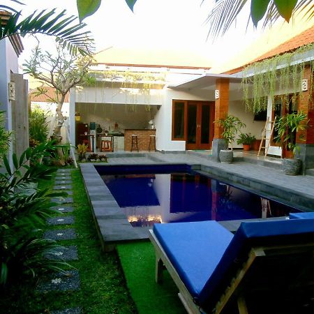 The Jepun Room And House Canggu Extérieur photo