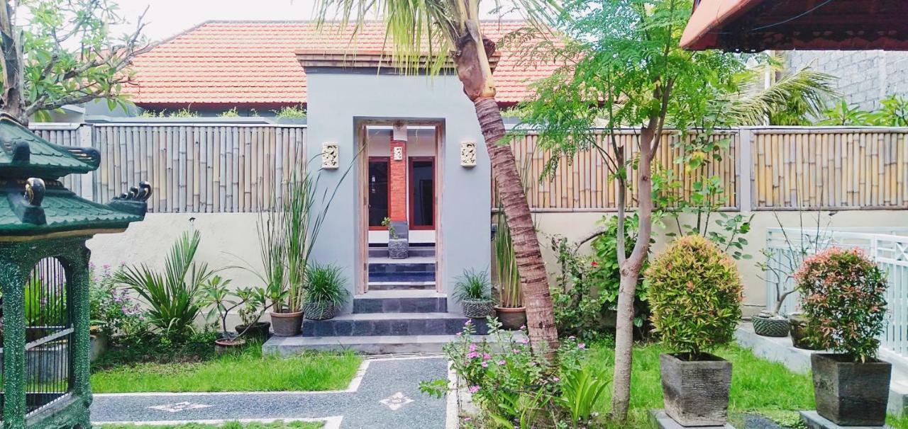 The Jepun Room And House Canggu Extérieur photo