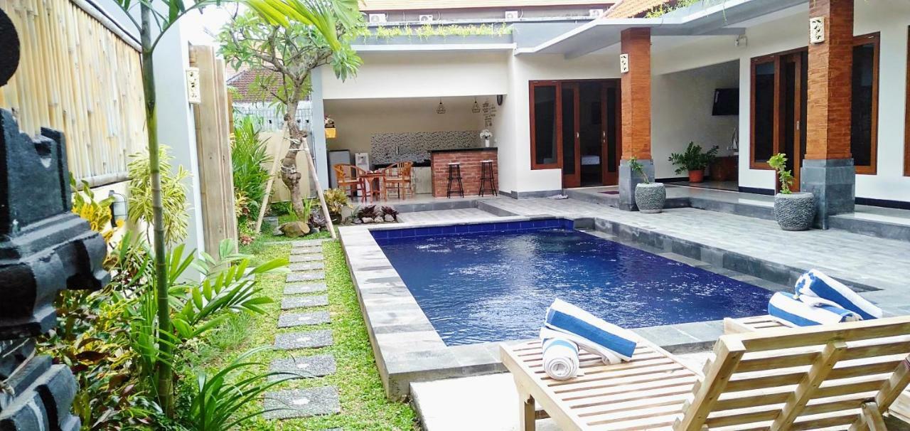 The Jepun Room And House Canggu Extérieur photo