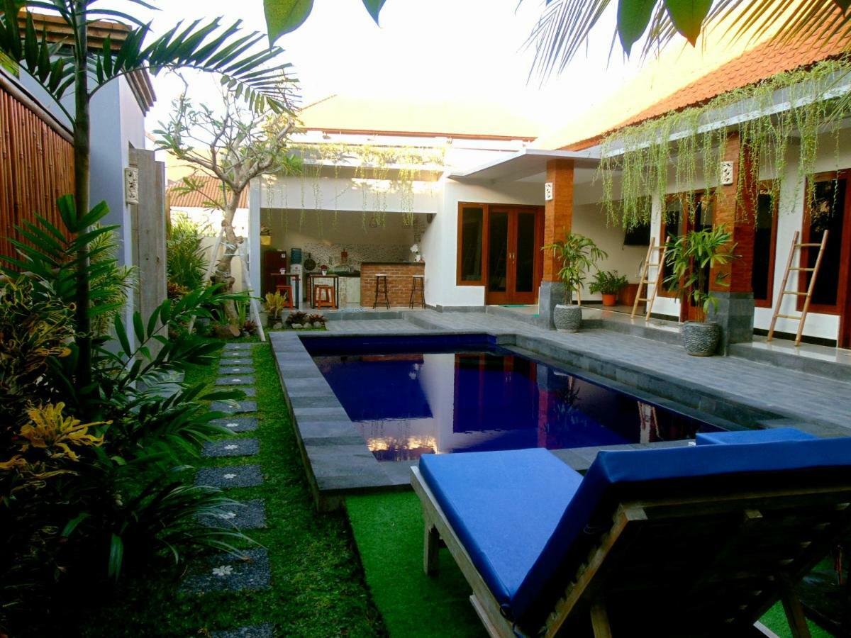 The Jepun Room And House Canggu Extérieur photo